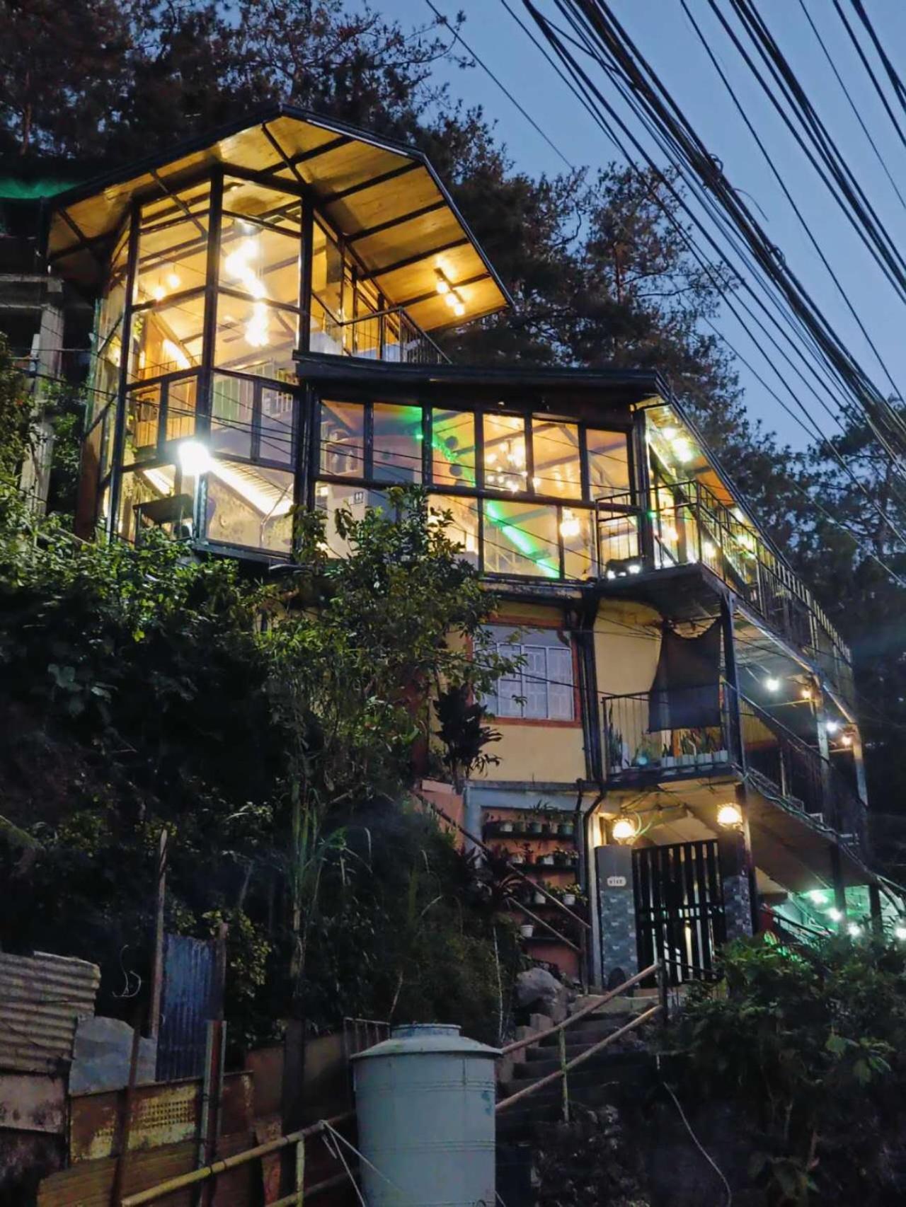Holyghost Veranda Baguio Transient Guest House 42 Step Rooftop バギオ エクステリア 写真